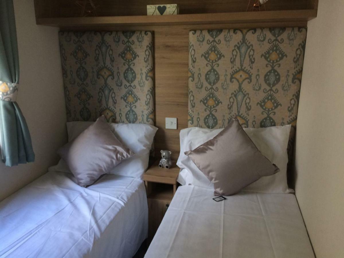Hastings Holiday Home At Fairlight Lodge Beauport Holiday Park St Leonards-on-Sea Dış mekan fotoğraf